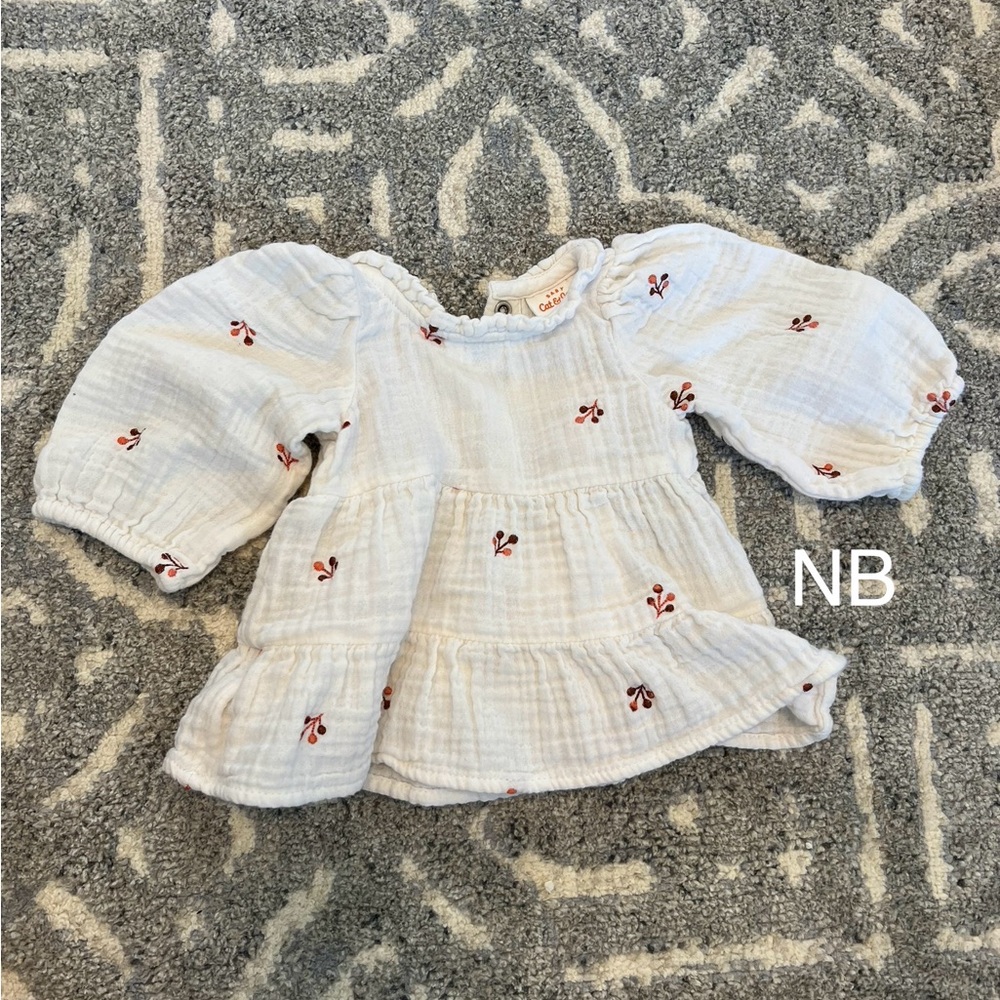 Cat & Jack White Blouse with Red Embroidery